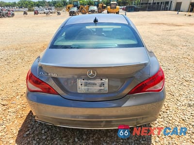 Zdjęcie 6 z 12 samochodu: 2018 MERCEDES-BENZ CLA 250 VIN:WDDSJ4EB0JN586703 - miniatura