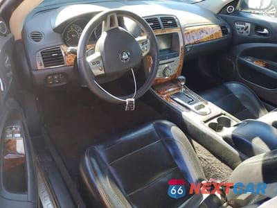 Zdjęcie 8 z 12 samochodu: 2009 JAGUAR XK VIN:SAJWA44B695B30797 - miniatura
