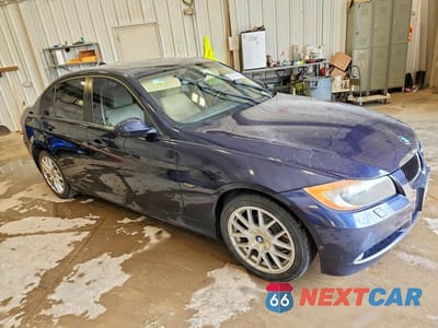 Czwarte zdjęcie samochodu z boku: 2008 BMW 328 XI VIN:WBAVC93598K043354 - miniatura