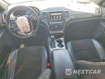 Zdjęcie 8 z 13 samochodu: 2018 JEEP GRAND CHEROKEE LAREDO VIN:1C4RJFAG4JC319355 - miniatura