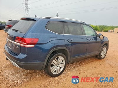 Trzecie zdjęcie samochodu z tyłu: 2019 VOLKSWAGEN ATLAS SE VIN:1V2UR2CA9KC530815 - miniatura