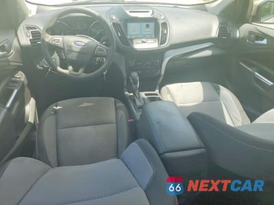 Zdjęcie 8 z 13 samochodu: 2018 FORD ESCAPE SE VIN:1FMCU0GD0JUC67431 - miniatura