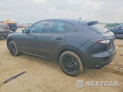 Drugie zdjęcie samochodu z przodu: 2019 MASERATI LEVANTE VIN:ZN661XUA4KX328078 - miniatura