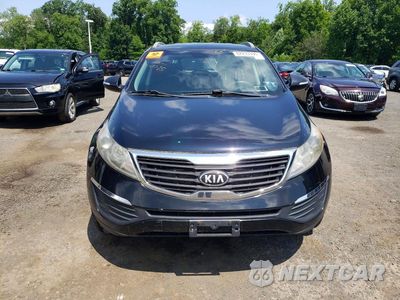 Piąte zdjęcie samochodu w środku: 2013 KIA SPORTAGE LX VIN:KNDPBCA25D7354636 - miniatura