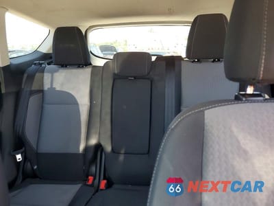 Zdjęcie 10 z 13 samochodu: 2017 FORD ESCAPE SE VIN:1FMCU9GD0HUB05720 - miniatura