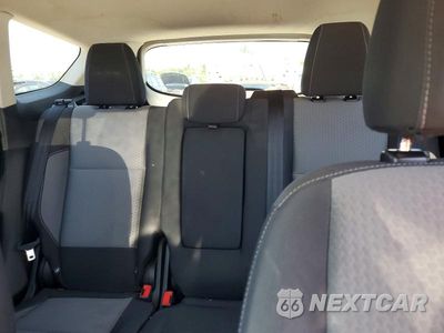 Zdjęcie 10 z 13 samochodu: 2017 FORD ESCAPE SE VIN:1FMCU9GD0HUB05720 - miniatura