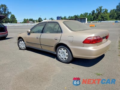 Drugie zdjęcie samochodu z przodu: 2000 HONDA ACCORD LX VIN:JHMCG6657YC002979 - miniatura