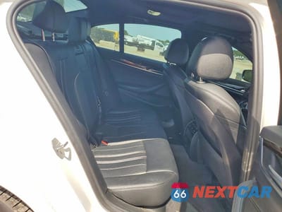 Zdjęcie 10 z 12 samochodu: 2018 BMW 540 XI VIN:WBAJE7C57JWC55765 - miniatura