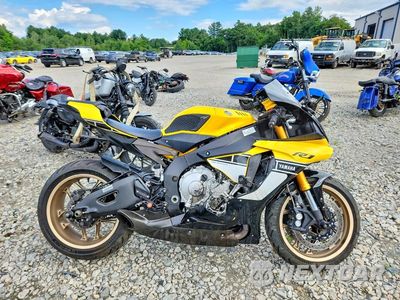 2016 YAMAHA YZFR1 JYARN39E9GA002600 - główne zdjęcie licytacji z USA - miniatura