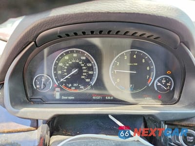 Zdjęcie 9 z 13 samochodu: 2016 BMW X5 XDR40E VIN:5UXKT0C54G0S76522 - miniatura