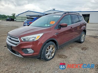 2018 FORD ESCAPE SE 1FMCU9GD2JUC84395 - główne zdjęcie licytacji z USA - miniatura