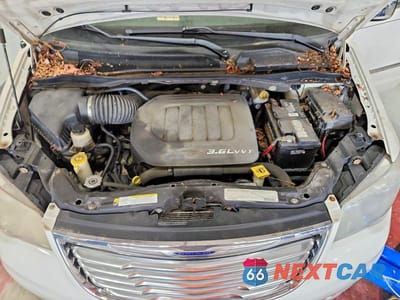 Zdjęcie 12 z 13 samochodu: 2011 CHRYSLER TOWN & COUNTRY TOURING L VIN:2A4RR8DG1BR759679 - miniatura