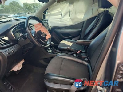 Zdjęcie 7 z 13 samochodu: 2020 BUICK ENCORE PREFERRED VIN:KL4CJASBXLB016305 - miniatura