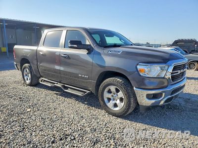Czwarte zdjęcie samochodu z boku: 2020 RAM 1500 BIG HORN/LONE STAR VIN:1C6SRFFT1LN365899 - miniatura