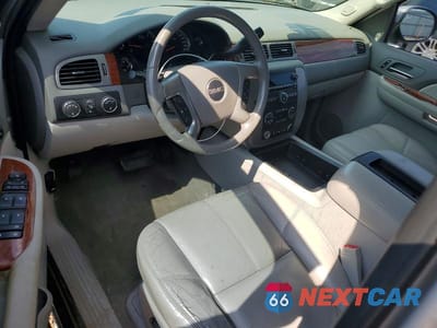 Zdjęcie 8 z 12 samochodu: 2008 GMC SIERRA K1500 VIN:2GTEK190981216468 - miniatura