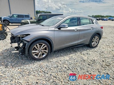 2018 INFINITI QX30 LUXURY SJKCH5CP4JA056396 - główne zdjęcie licytacji z USA - miniatura
