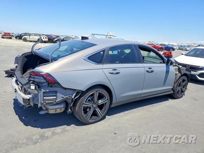 Trzecie zdjęcie samochodu z tyłu: 2025 HONDA ACCORD HYBRID SPORT VIN:1HGCY2F54SA051195 - miniatura