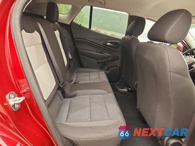 Zdjęcie 11 z 13 samochodu: 2024 CHEVROLET TRAX LS VIN:KL77LFE21RC095311 - miniatura