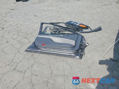 Zdjęcie 12 z 13 samochodu: 2022 TOYOTA CAMRY HYBRID SE VIN:4T1G31AK4NU593112 - miniatura