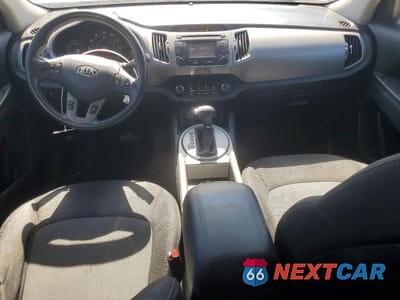 Zdjęcie 8 z 12 samochodu: 2015 KIA SPORTAGE VIN:KNDPB3AC7F7768190 - miniatura