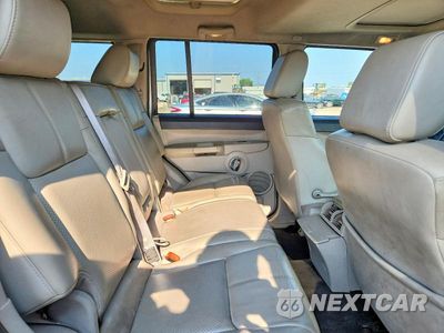 Zdjęcie 11 z 14 samochodu: 2007 JEEP COMMANDER LIMITED VIN:1J8HG58P07C595866 - miniatura