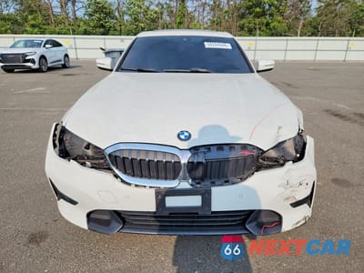 Piąte zdjęcie samochodu w środku: 2020 BMW 330XI VIN:WBA5R7C03LFH41356 - miniatura