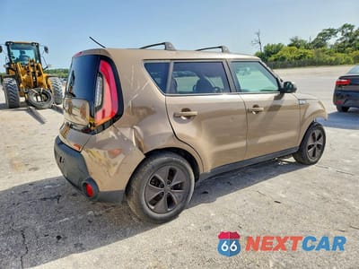 Trzecie zdjęcie samochodu z tyłu: 2016 KIA SOUL BASE VIN:KNDJN2A21G7285570 - miniatura