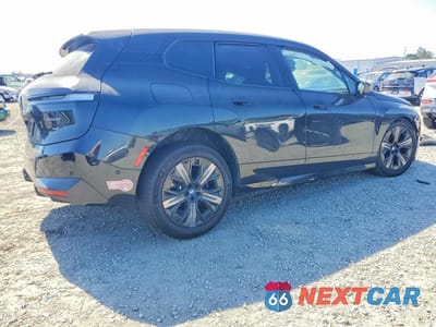 Trzecie zdjęcie samochodu z tyłu: 2024 BMW IX XDRIVE50 VIN:WB523CF00RCR16600 - miniatura