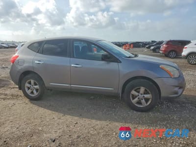 Czwarte zdjęcie samochodu z boku: 2012 NISSAN ROGUE S VIN:JN8AS5MV5CW397518 - miniatura