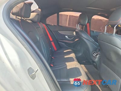 Zdjęcie 10 z 12 samochodu: 2019 MERCEDES-BENZ C 43 AMG VIN:55SWF6EB0KU318256 - miniatura