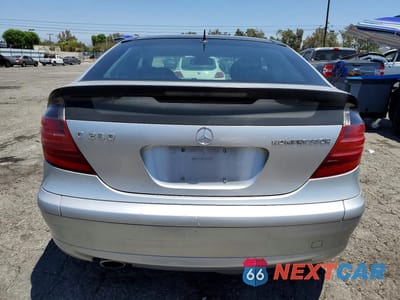 Zdjęcie 6 z 12 samochodu: 2002 MERCEDES-BENZ C 230K SPORT COUPE VIN:WDBRN47J12A175819 - miniatura