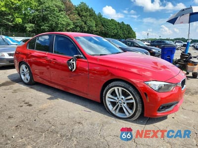 Czwarte zdjęcie samochodu z boku: 2016 BMW 320 I VIN:WBA8E1G5XGNU11573 - miniatura