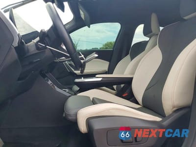 Zdjęcie 7 z 14 samochodu: 2024 BMW X2 XDRIVE28I VIN:WBX63GM05R5Y47720 - miniatura
