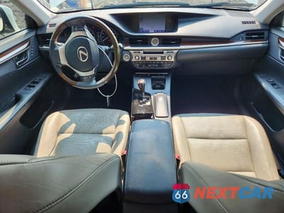 Zdjęcie 8 z 12 samochodu: 2013 LEXUS ES 350 VIN:JTHBK1GGXD2024908 - miniatura