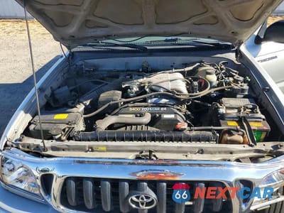 Zdjęcie 11 z 12 samochodu: 2001 TOYOTA TACOMA XTRACAB PRERUNNER VIN:5TESN92N61Z819006 - miniatura