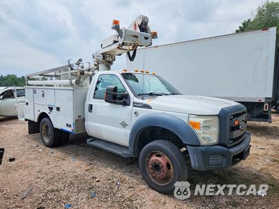 Czwarte zdjęcie samochodu z boku: 2015 FORD F450 SUPER DUTY BUCKET TRUCK VIN:1FDUF4GT5FEC59338 - miniatura