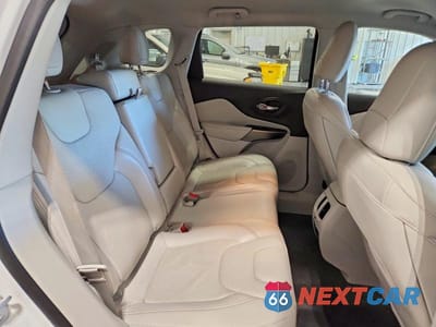 Zdjęcie 11 z 13 samochodu: 2020 JEEP CHEROKEE LIMITED VIN:1C4PJLDX7LD556890 - miniatura