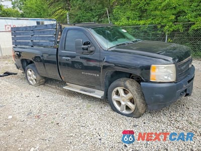 Czwarte zdjęcie samochodu z boku: 2009 CHEVROLET SILVERADO K1500 VIN:1GCEK14X09Z176651 - miniatura