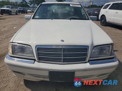 Piąte zdjęcie samochodu w środku: 1998 MERCEDES-BENZ C 230 VIN:WDBHA23G0WA636200 - miniatura