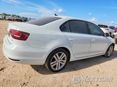 Trzecie zdjęcie samochodu z tyłu: 2017 VOLKSWAGEN JETTA SEL VIN:3VWL17AJ0HM399735 - miniatura