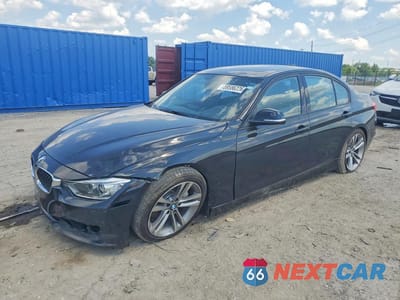 2013 BMW 335 I WBA3A9C5XDF476780 - główne zdjęcie licytacji z USA - miniatura