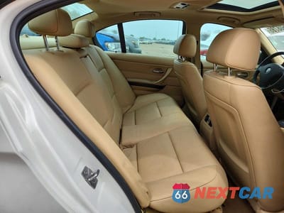 Zdjęcie 10 z 12 samochodu: 2011 BMW 328 I VIN:WBAPH7C57BE850556 - miniatura