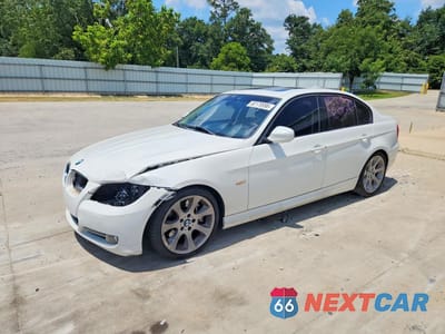 2011 BMW 335 I WBAPM5C57BE575433 - główne zdjęcie licytacji z USA - miniatura