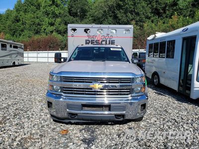 Piąte zdjęcie samochodu w środku: 2015 CHEVROLET SILVERADO K3500 LT VIN:1GB3KZC87FF566230 - miniatura