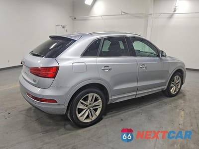 Trzecie zdjęcie samochodu z tyłu: 2016 AUDI Q3 PREMIUM PLUS VIN:WA1EFCFS1GR006954 - miniatura
