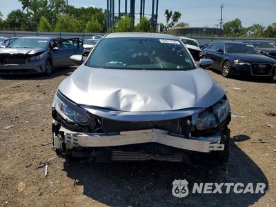 Piąte zdjęcie samochodu w środku: 2018 HONDA CIVIC SPORT VIN:SHHFK7H46JU220443 - miniatura