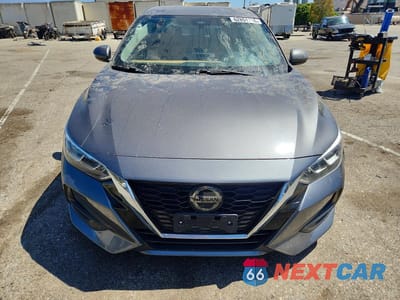 Piąte zdjęcie samochodu w środku: 2021 NISSAN SENTRA SV VIN:3N1AB8CVXMY249618 - miniatura