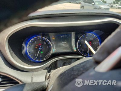 Zdjęcie 9 z 13 samochodu: 2022 CHRYSLER PACIFICA TOURING L VIN:2C4RC1BG1NR198924 - miniatura