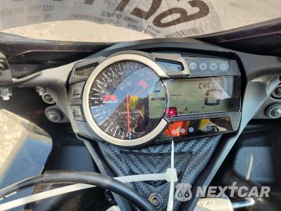 Zdjęcie 7 z 9 samochodu: 2026 SUZUKI GSX-R600 VIN:JS1GN7FA7T7100997 - miniatura