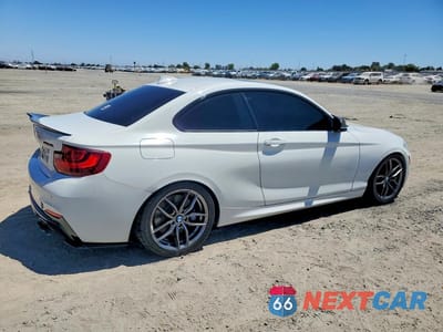 Trzecie zdjęcie samochodu z tyłu: 2017 BMW M240I VIN:WBA2G1C37HV639553 - miniatura
